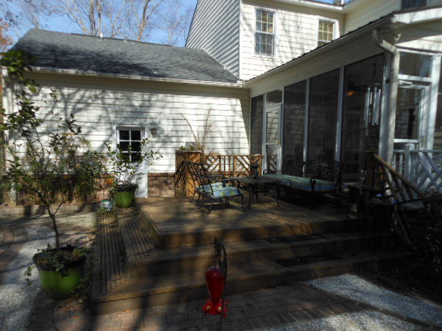 1047 Governors Road Mount Pleasant, SC 29464 - Photo 37 of 55 DSCN1144
