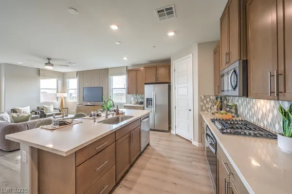 $524,990 | 7893 Sunny Harbor Lane, Unit LOT 88, North Las Vegas, NV 89084