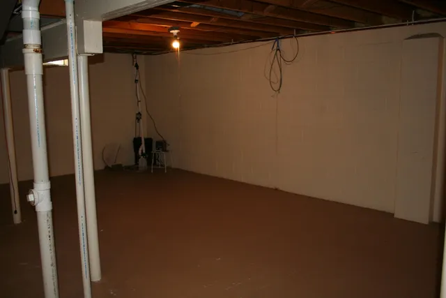 $392,000 | 3427 East Elmwood Drive, Elmwood Park, WI 53405