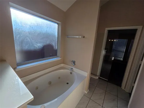 $2,295 | 1810 St Nevis Drive, Mansfield, TX 76063