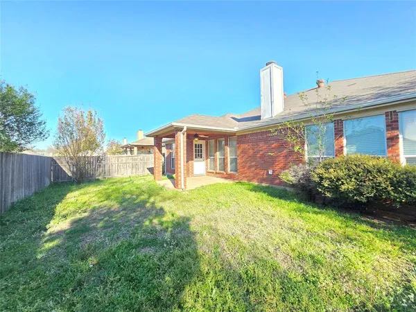 $2,295 | 1810 St Nevis Drive, Mansfield, TX 76063