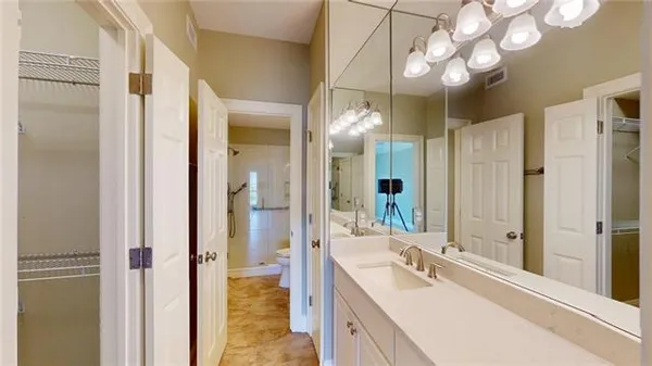 $499,000 | 501 Rue St Peter, Unit 206, Metairie, LA 70005