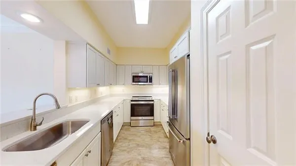 $499,000 | 501 Rue St Peter, Unit 206, Metairie, LA 70005