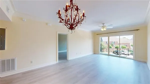 $499,000 | 501 Rue St Peter, Unit 206, Metairie, LA 70005