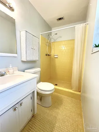 $1,825 | 4168 Danamar Drive, Pensacola, FL 32504
