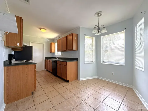 $1,825 | 4168 Danamar Drive, Pensacola, FL 32504