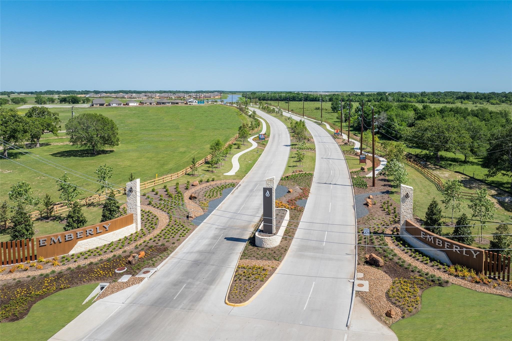 1102 Rustic Willow Drive Beasley, TX 77417 - Photo 5 of 42