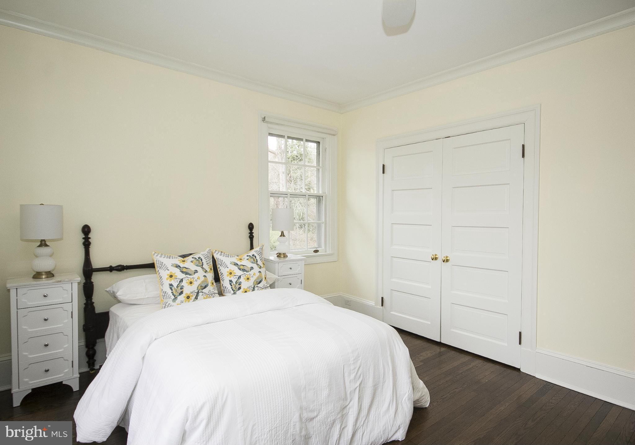 221 Edgevale Road Baltimore, MD 21210 - Photo 17 of 29 Bedroom (Master)