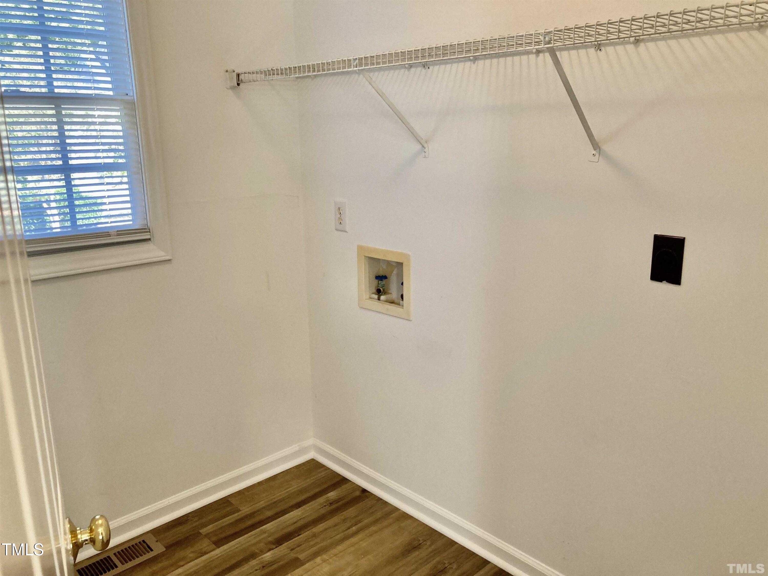 117 Mint Hill Drive Cary, NC 27519 - Photo 7 of 14 a view of a small room