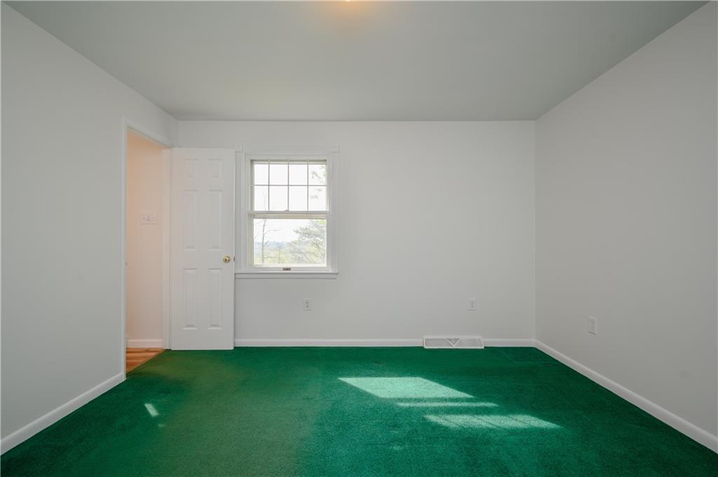 2494 Wigwam Road Aliquippa, PA 15001 - Photo 23 of 37