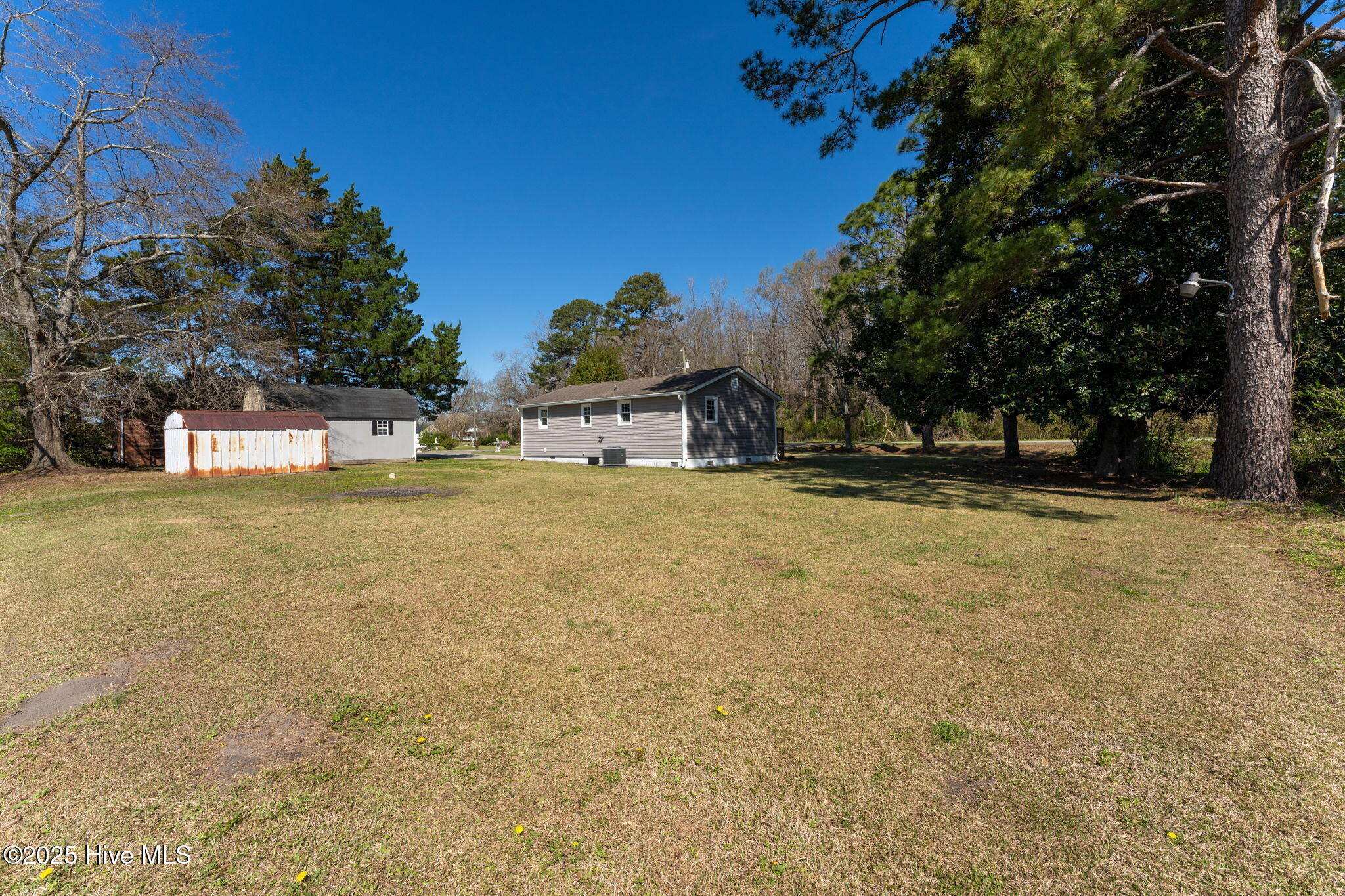 171 Koonce Fork Road Richlands, NC 28574 - Photo 16 of 19 exteriors-15