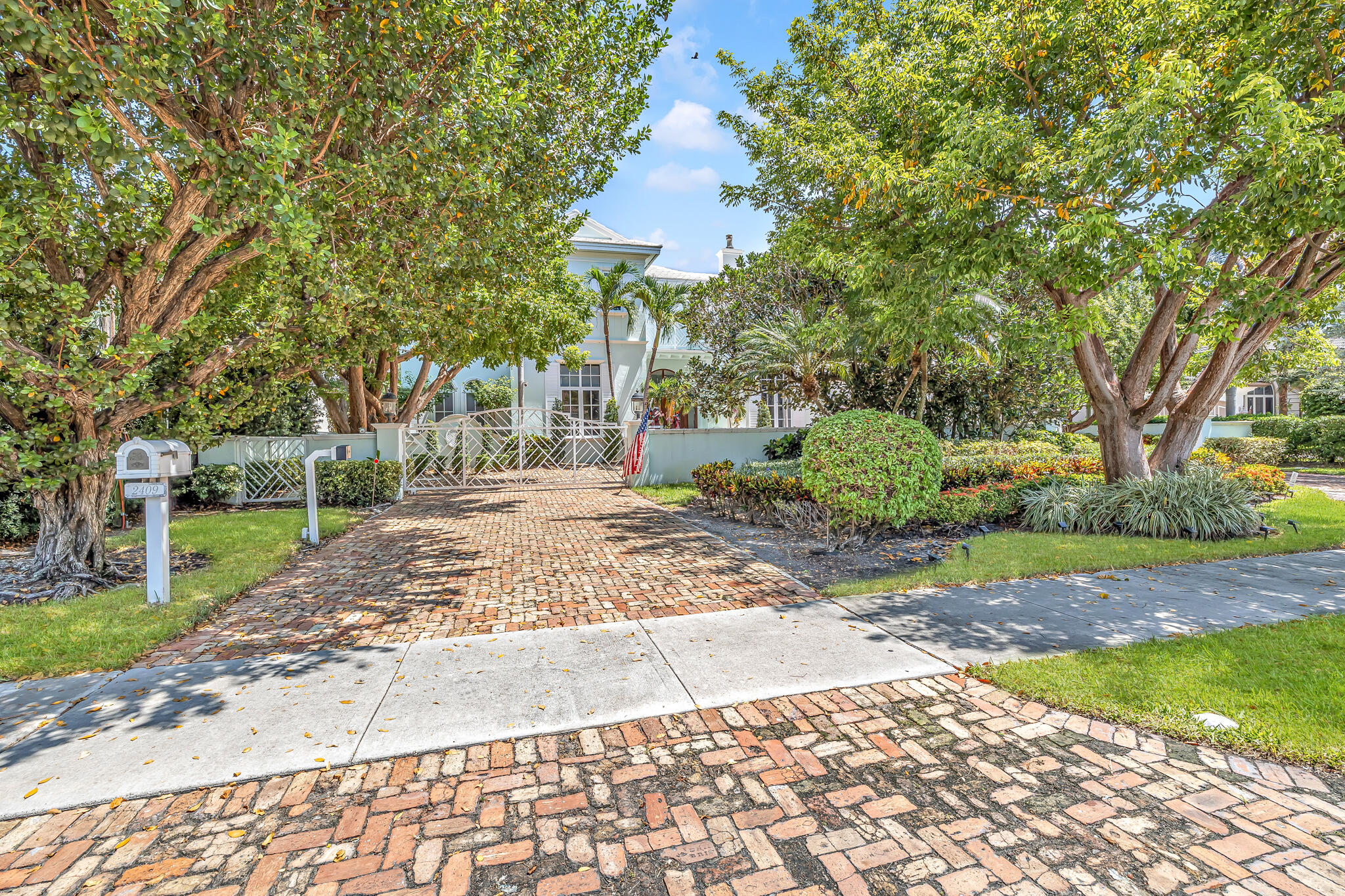 2409 Northeast 27th Street Lighthouse Point, FL 33064 - Photo 65 of 66 KP-3