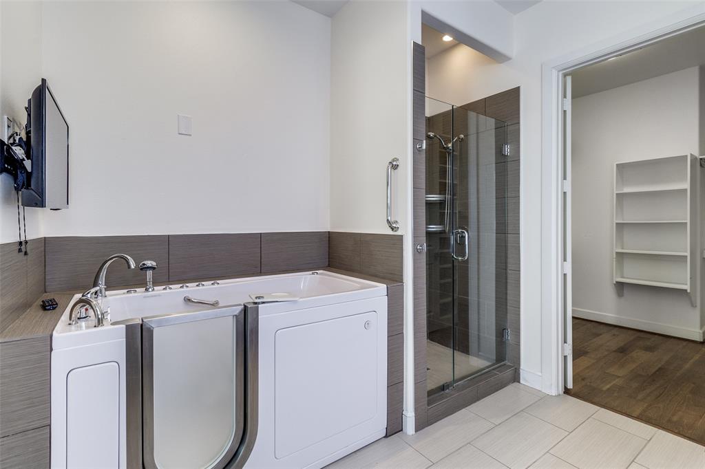 5015 Meridian Lane, Unit 1102 Addison, TX 75001 - Photo 12 of 22