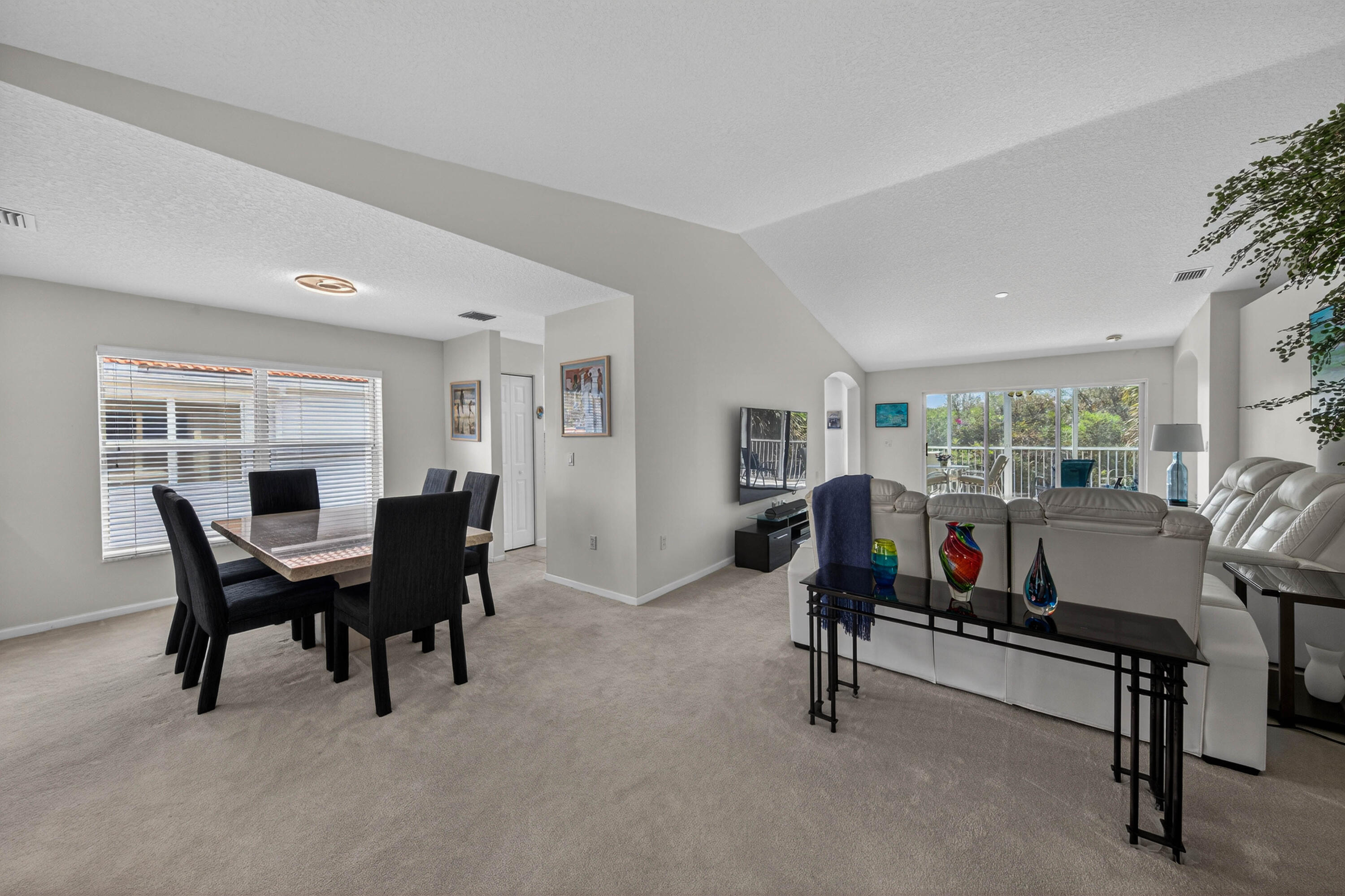 7676 Springwater Place, Unit 201 Boynton Beach, FL 33437 - Photo 18 of 44 daigle-32
