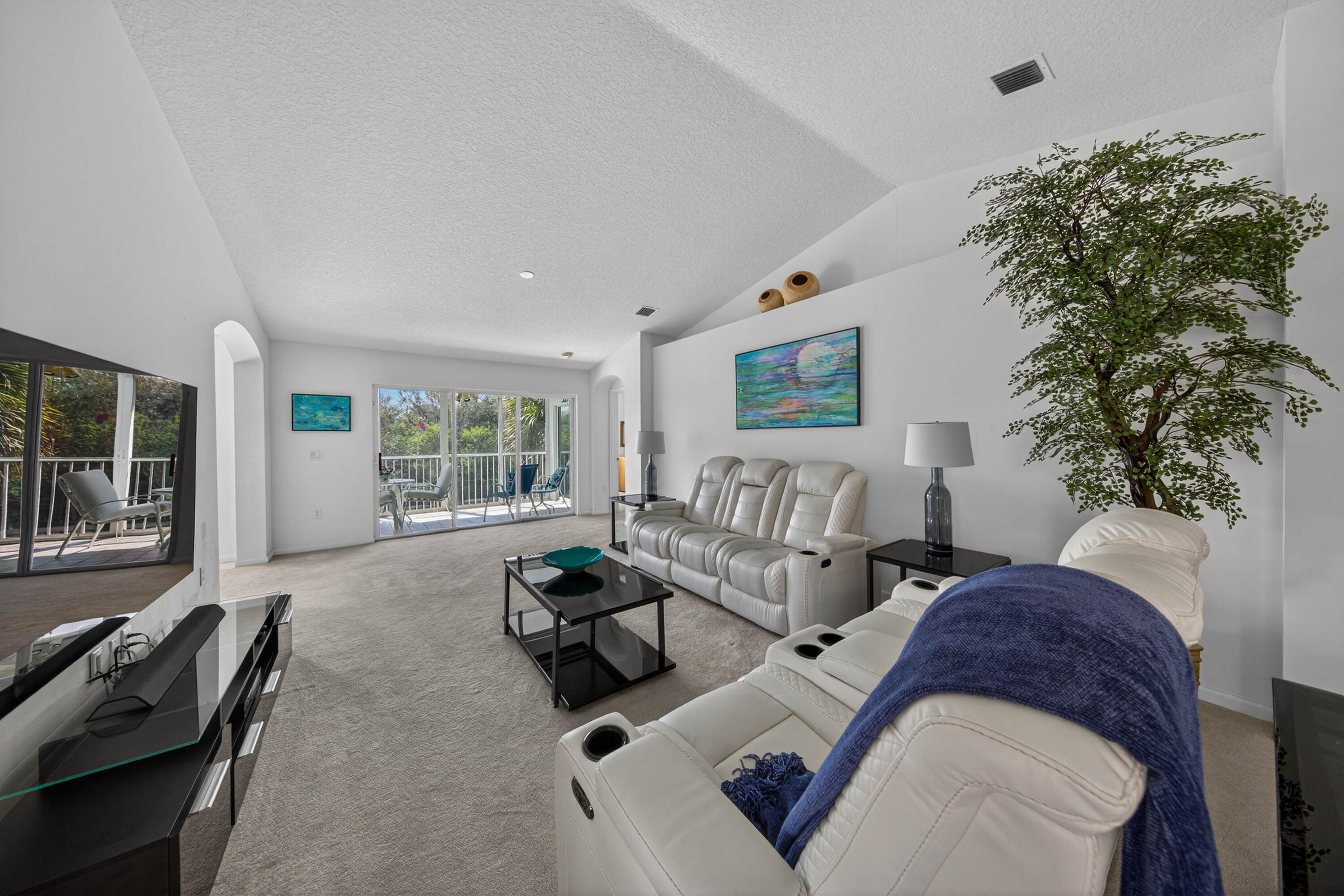 7676 Springwater Place, Unit 201 Boynton Beach, FL 33437 - Photo 20 of 44 daigle-34