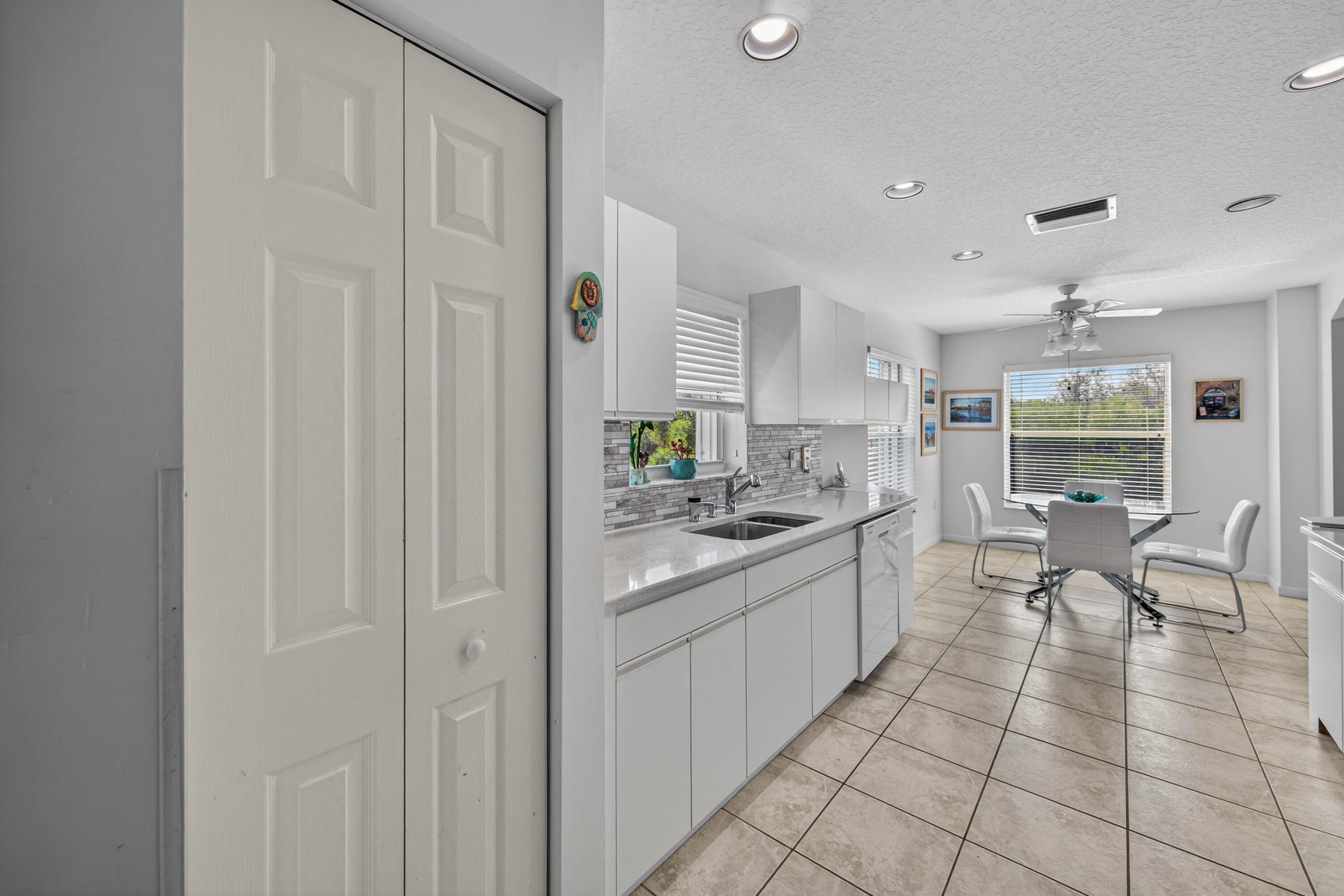 7676 Springwater Place, Unit 201 Boynton Beach, FL 33437 - Photo 9 of 44 daigle-47