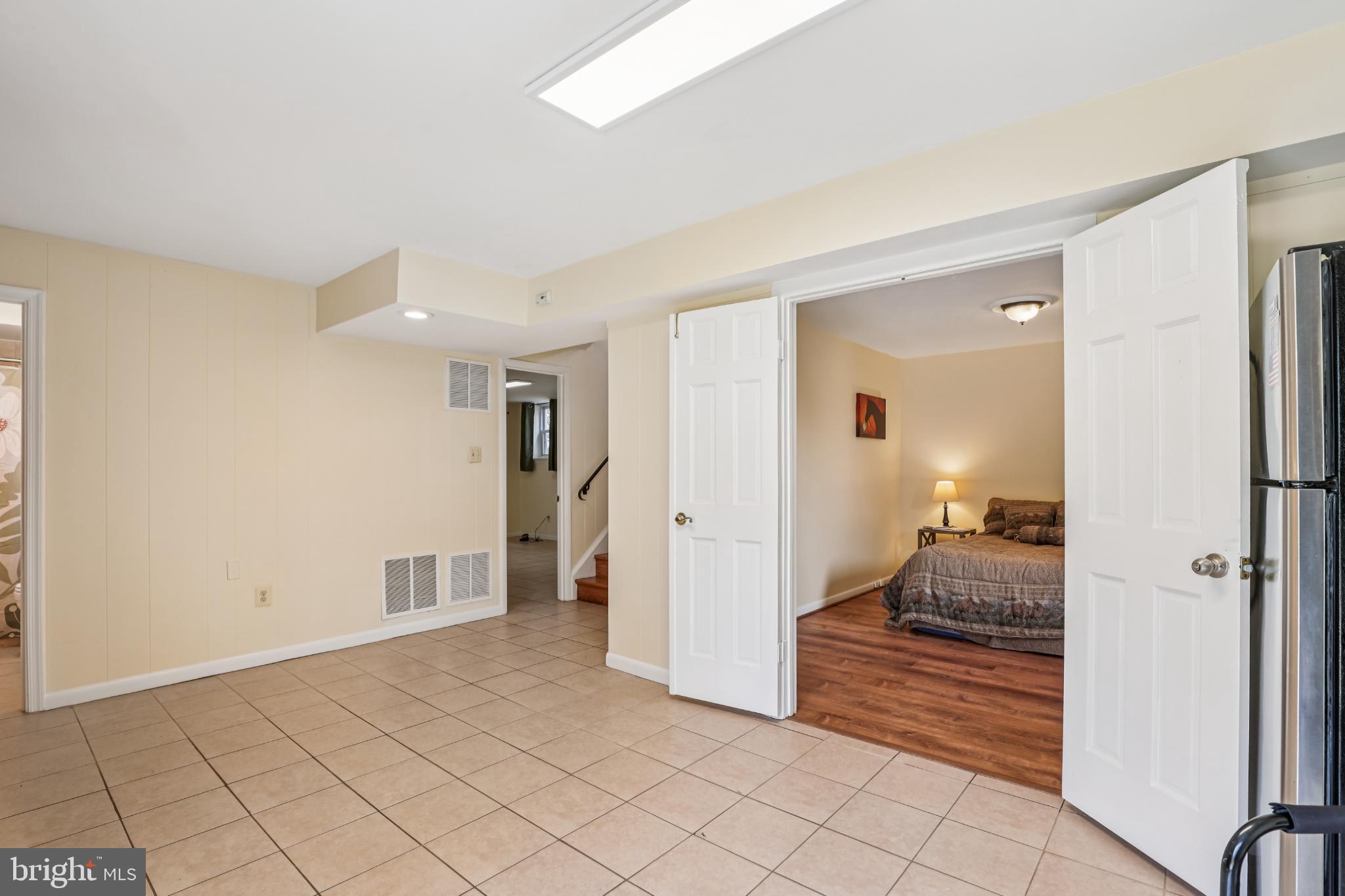 617 Denham Road Rockville, MD 20851 - Photo 19 of 31 Spacious layout with inviting natural light.