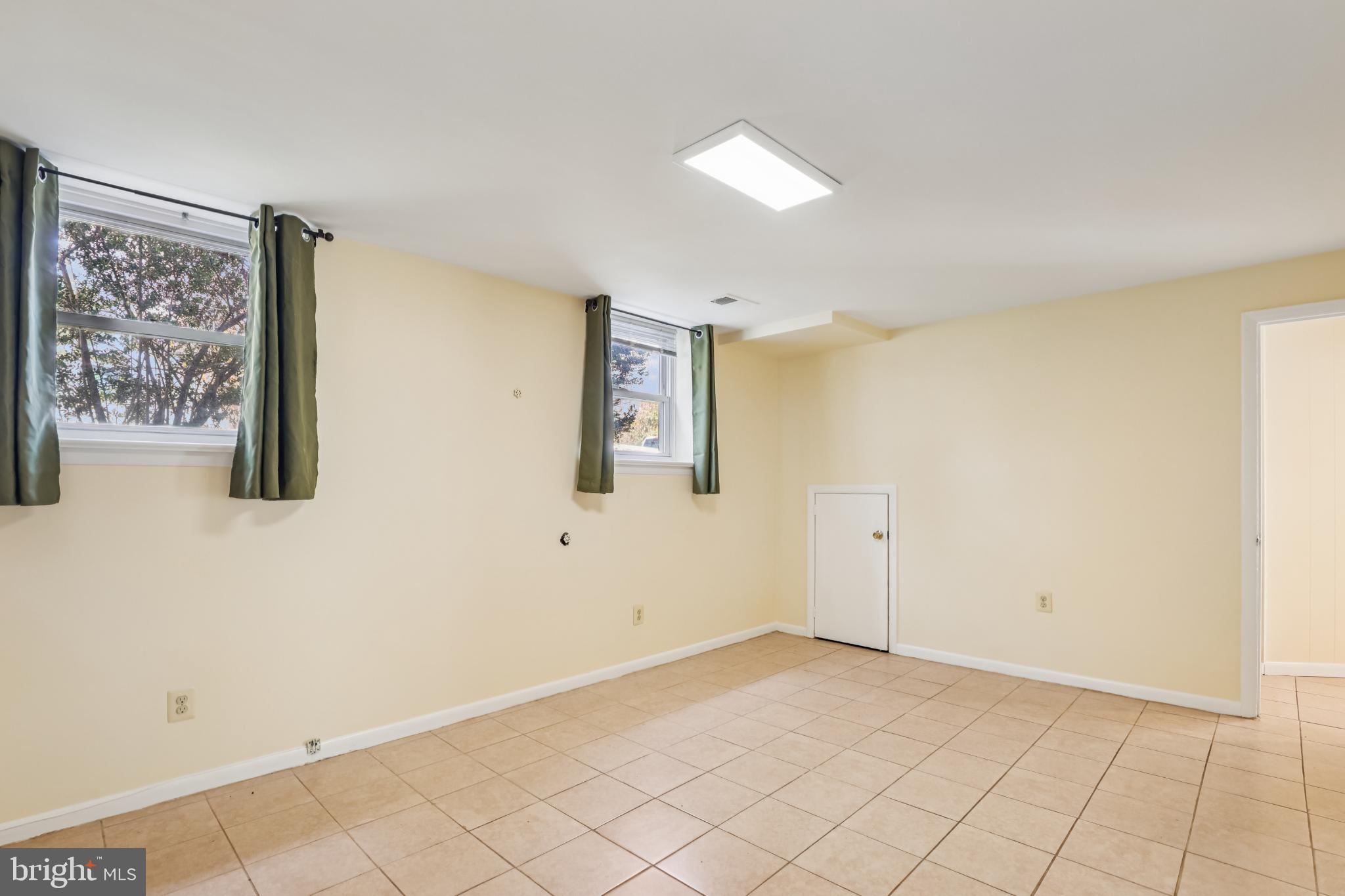 617 Denham Road Rockville, MD 20851 - Photo 24 of 31 Bright and airy versatile space awaits you.