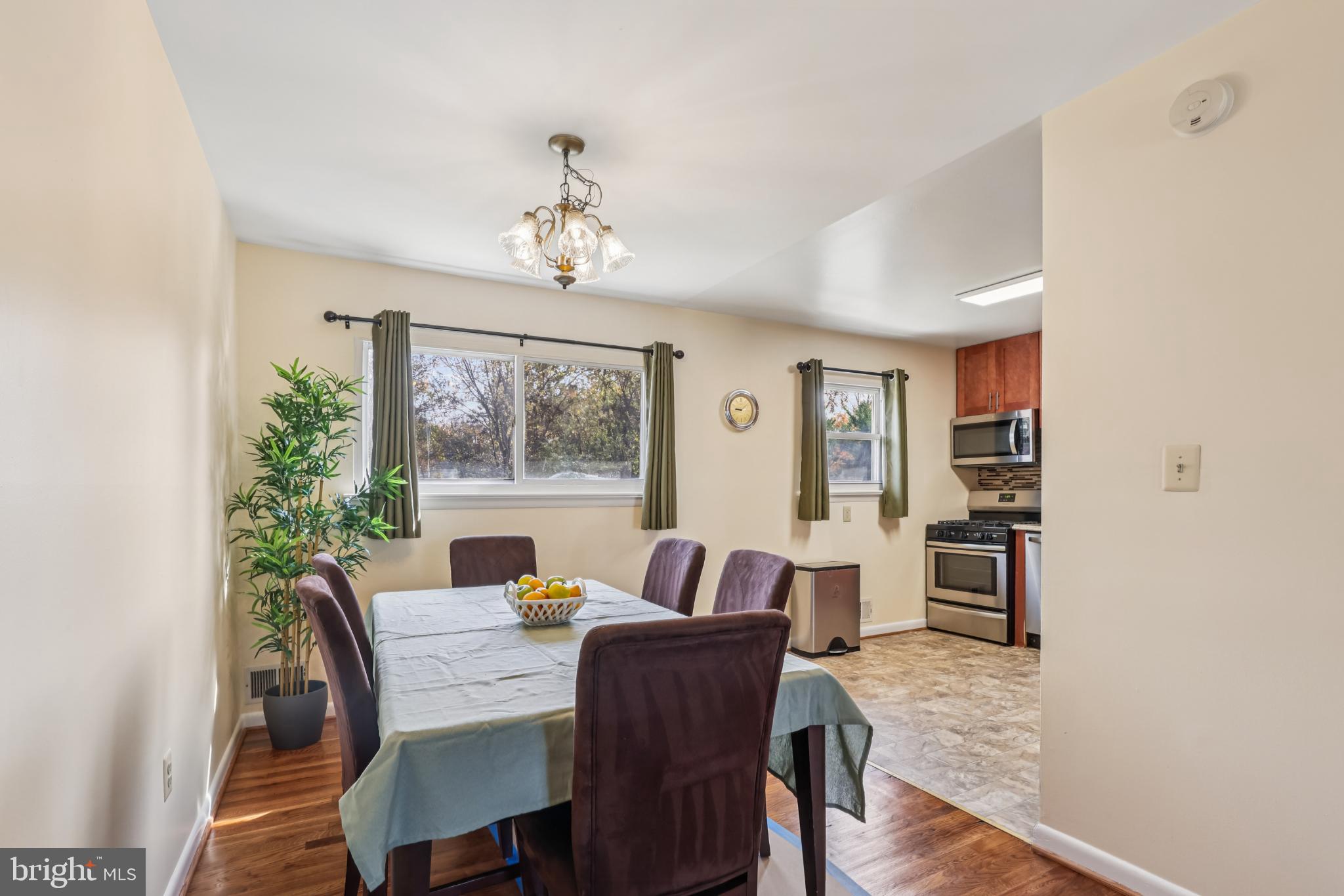 617 Denham Road Rockville, MD 20851 - Photo 6 of 31 Bright and inviting dining space awaits you.