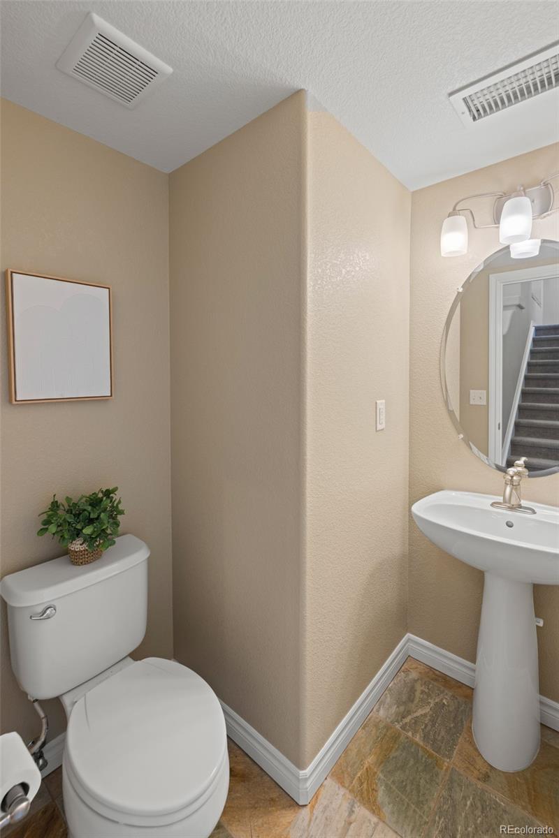 9186 Viaggio Way Highlands Ranch, CO 80126 - Photo 33 of 48