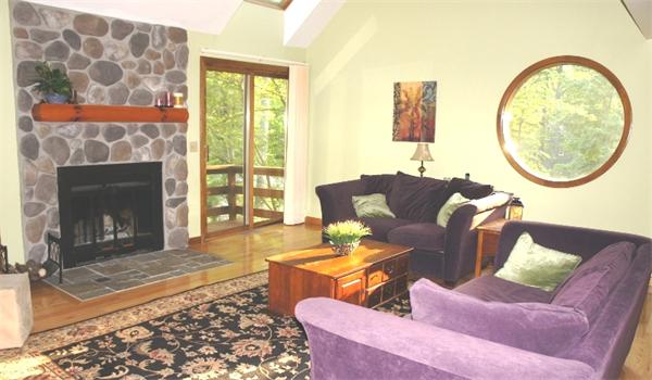 121 Wheel Wright Road Hampstead, NH 03841 - Photo 3 of 15