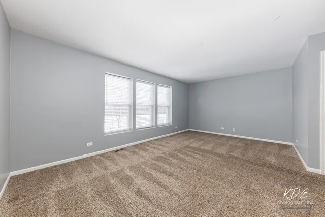 $2,350 | 603 Conservatory Lane, Aurora, IL 60502