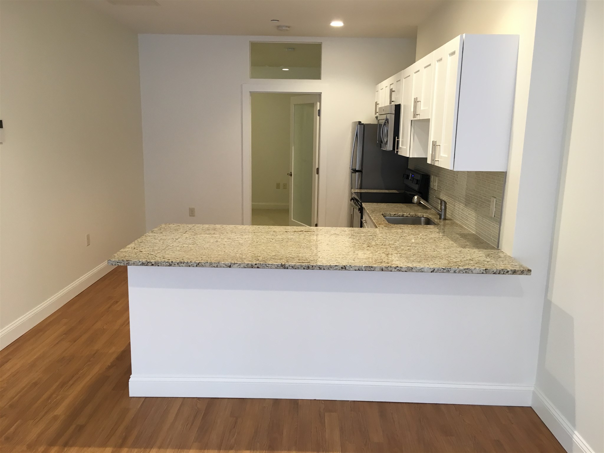 875 Elm Street, Unit 418 Manchester, NH 03101 - Photo 16 of 40