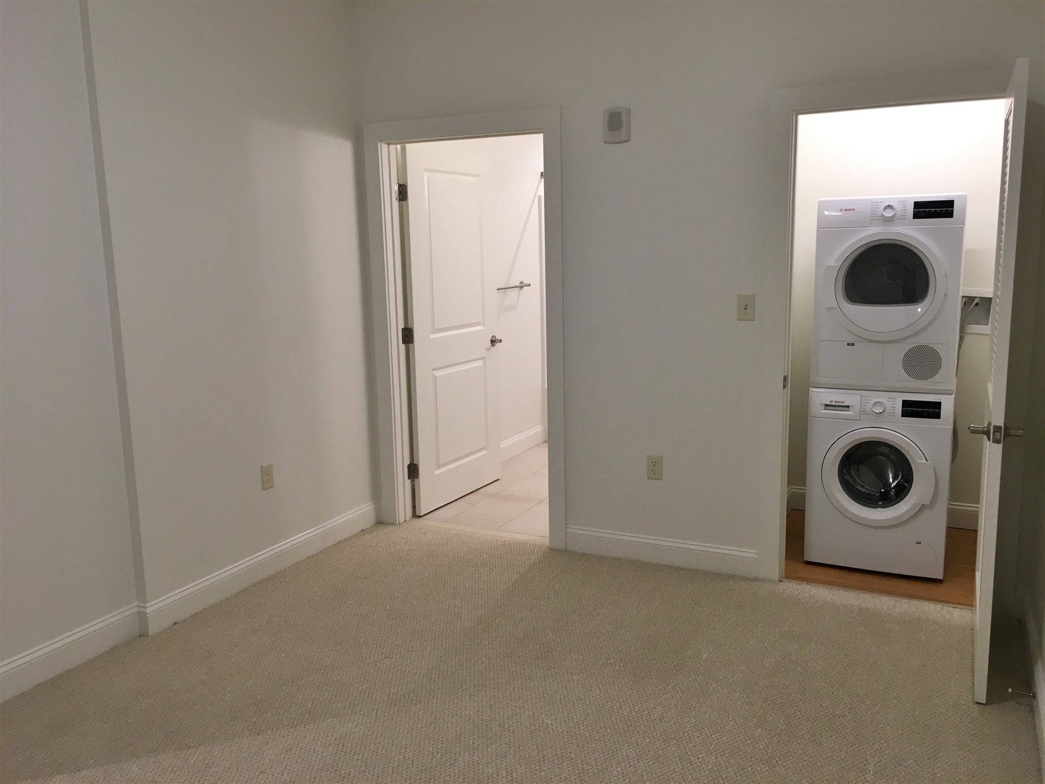 875 Elm Street, Unit 418 Manchester, NH 03101 - Photo 30 of 40