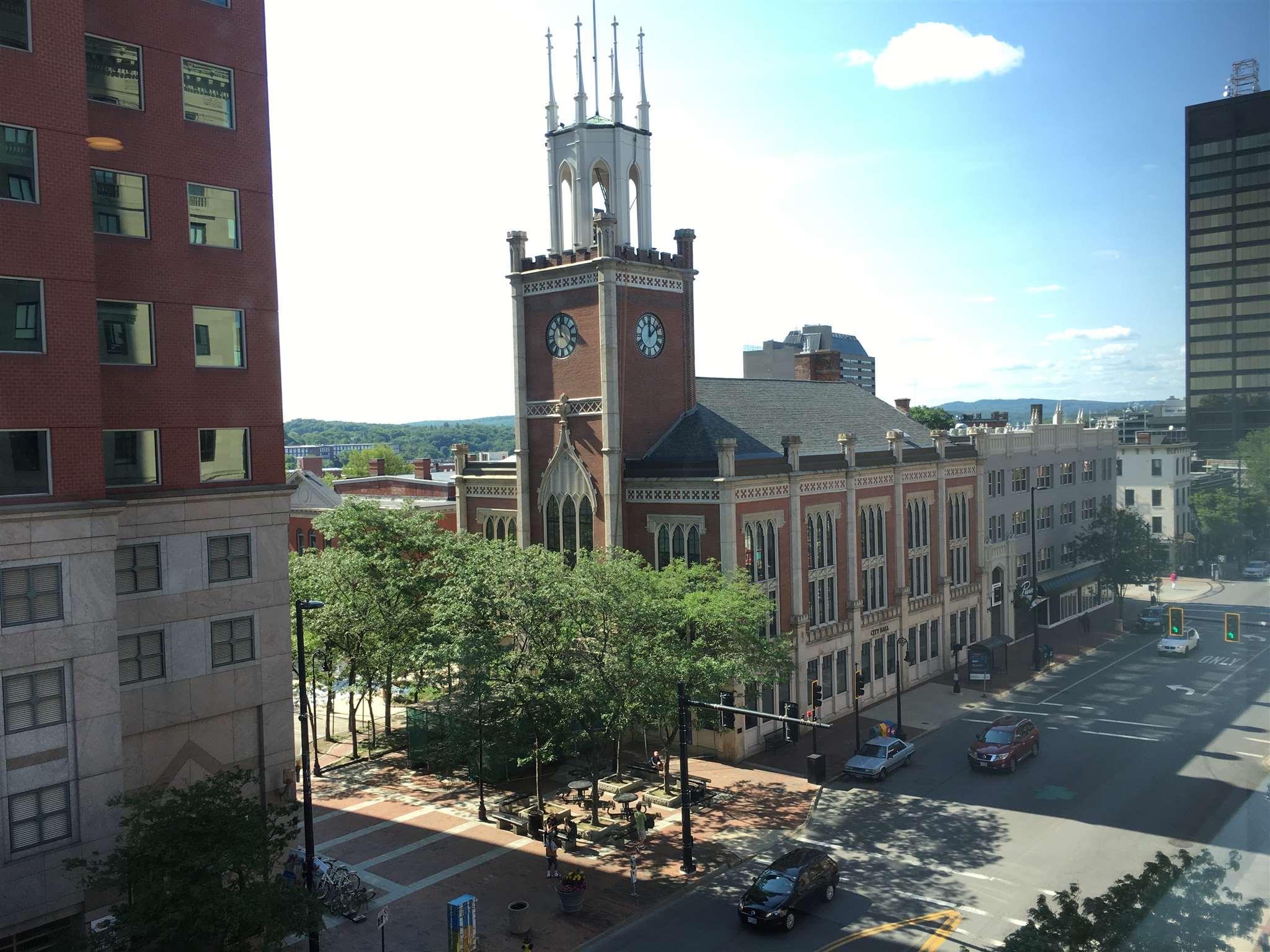 875 Elm Street, Unit 418 Manchester, NH 03101 - Photo 36 of 40