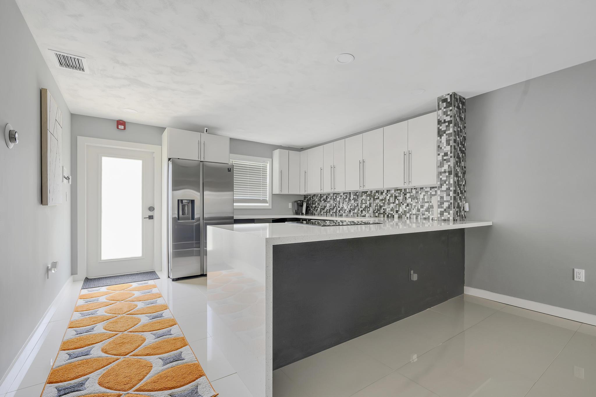 200 Berkley Road, Unit 106 Hollywood, FL 33024 - Photo 8 of 39 C372D6EC-C620-4864-876F-869380903850