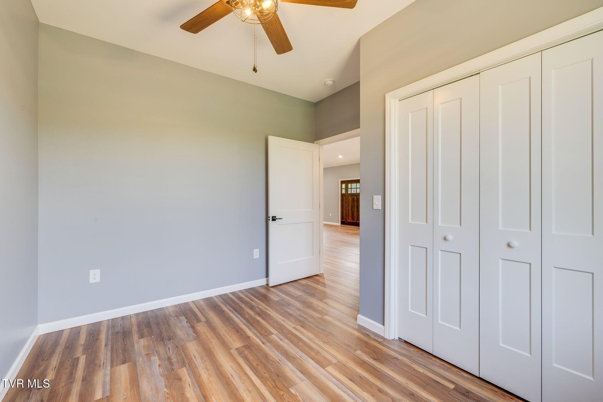 155 Keller Road Afton, TN 37616 - Photo 18 of 43 027