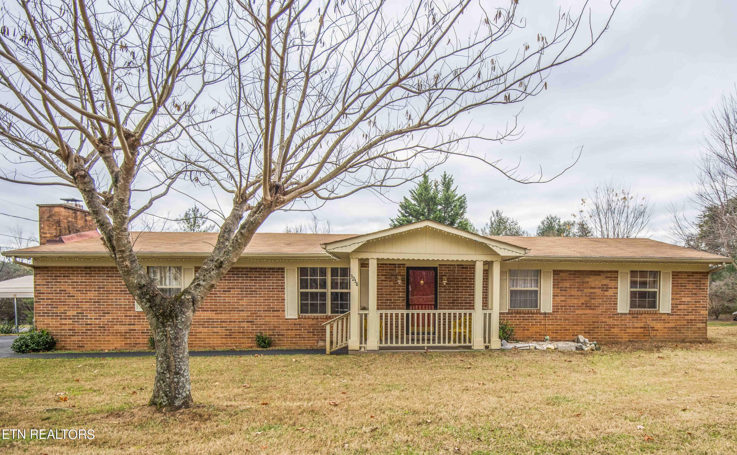 3238 Pineview Road Maryville, TN 37803 - Photo 1 of 51 Front View