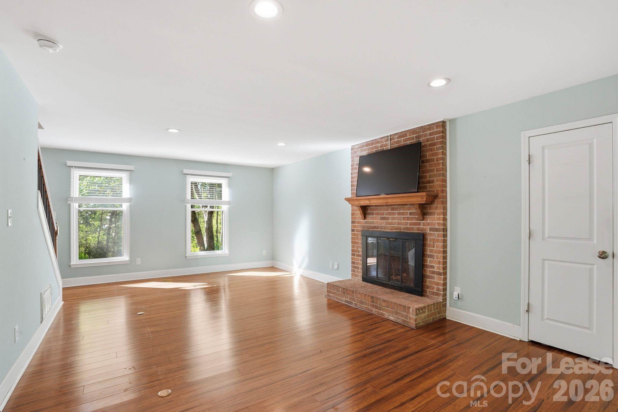 301 Sardis Road North Charlotte, NC 28270 - Photo 12 of 35