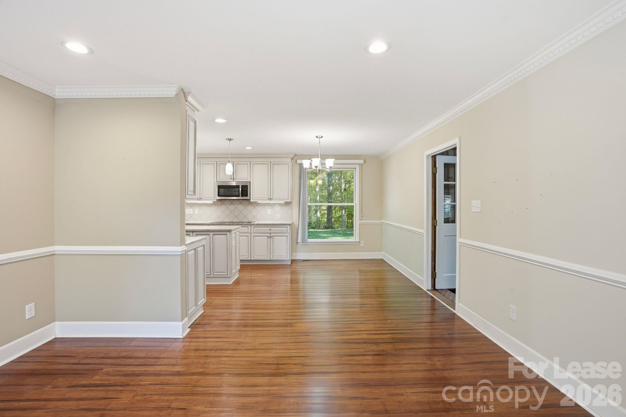 301 Sardis Road North Charlotte, NC 28270 - Photo 15 of 35