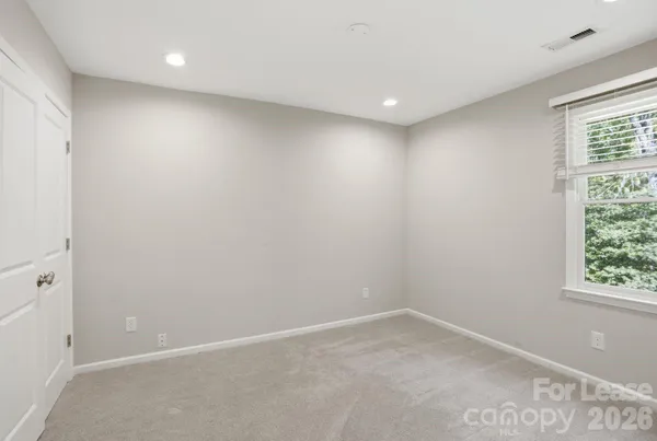 $3,750 | 301 Sardis Road North, Charlotte, NC 28270