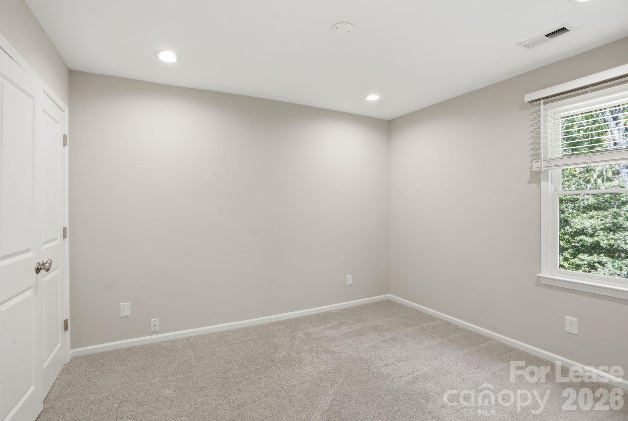 301 Sardis Road North Charlotte, NC 28270 - Photo 23 of 35