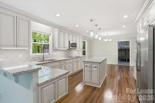 $3,750 | 301 Sardis Road North, Charlotte, NC 28270
