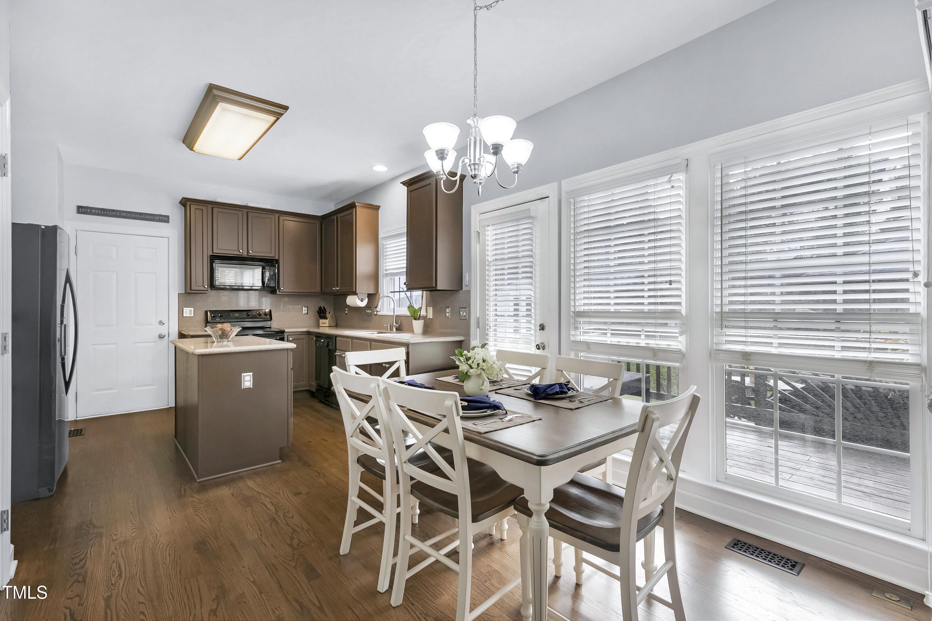 102 Kenneil Court Apex, NC 27502 - Photo 12 of 55 Scene-11