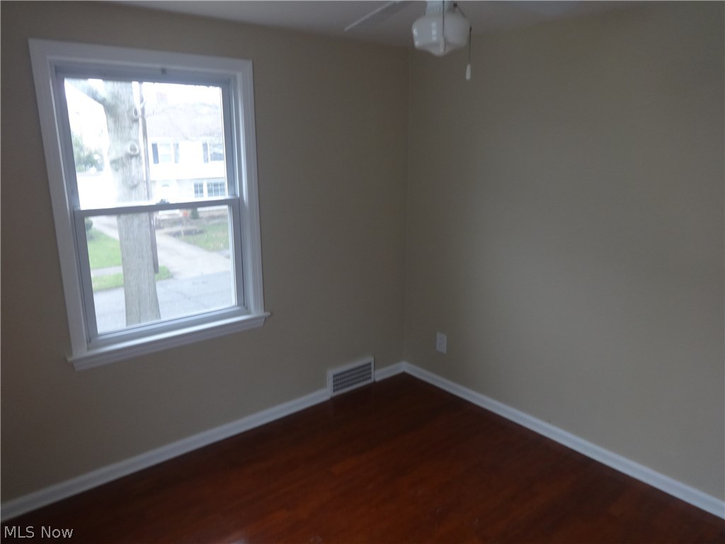 4078 Bushnell Road University Heights, OH 44118 - Photo 23 of 35