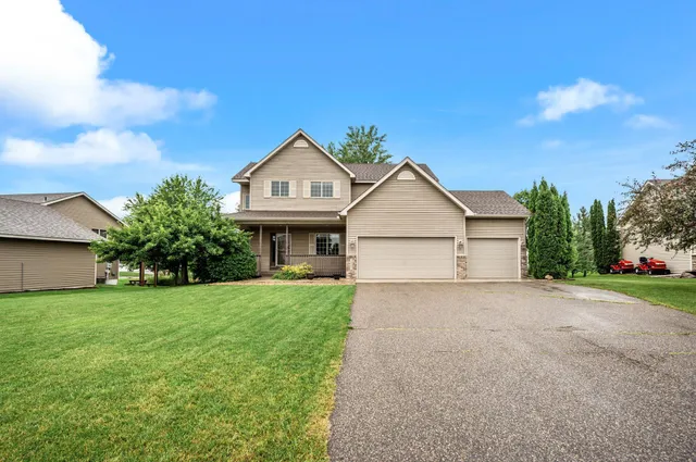 $355,000 | 2403 Meadow Drive, Buffalo, MN 55313