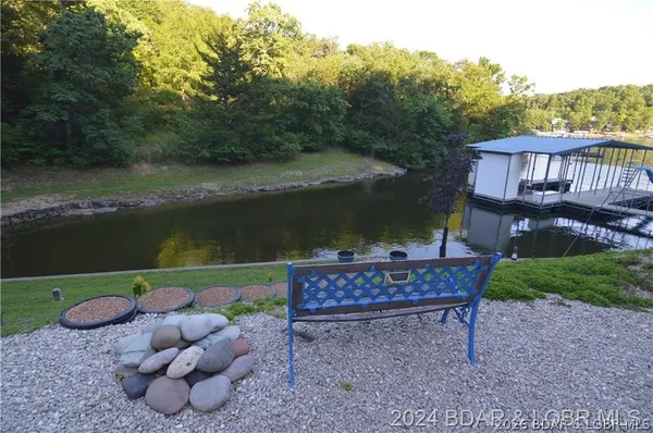 $849,000 | 17876 Tradewind Drive, Rocky Mount, MO 65072