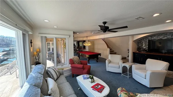 $849,000 | 17876 Tradewind Drive, Rocky Mount, MO 65072