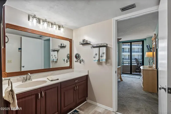 $2,800 | 3023 South Atlantic Avenue, Unit 702, Daytona Beach, FL 32118