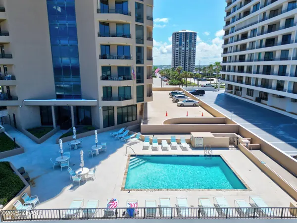 $2,800 | 3023 South Atlantic Avenue, Unit 702, Daytona Beach, FL 32118