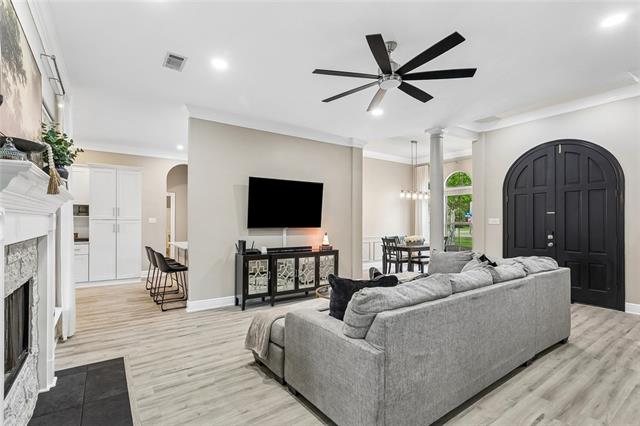 2152 McNamara Street Mandeville, LA 70448 - Photo 4 of 34