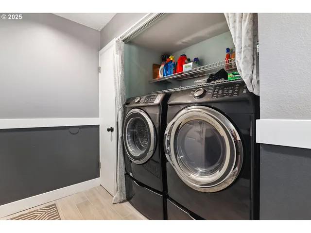 $279,900 | 1614 Northwest Bridgeway Lane, Beaverton, OR 97006