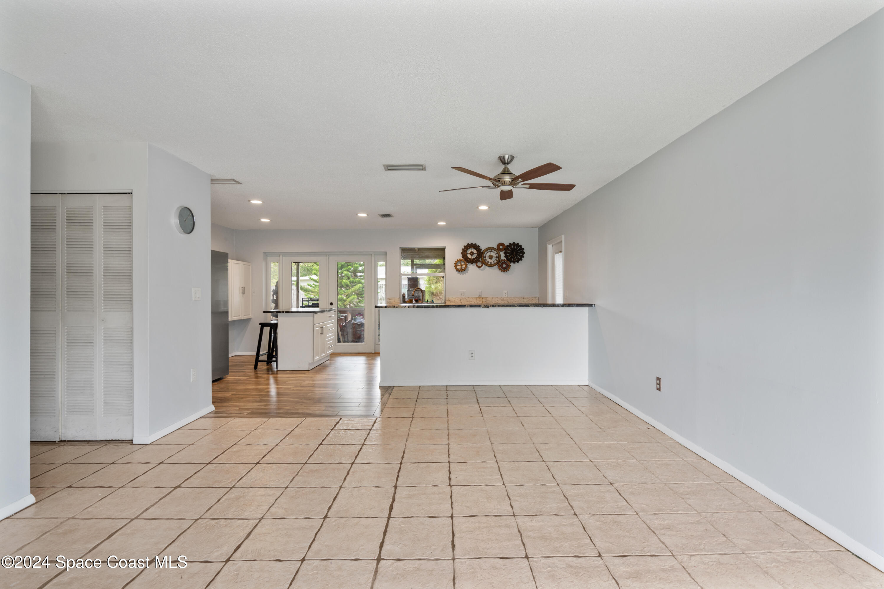 730 Cobblestone Lane Northeast Palm Bay, FL 32905 - Photo 5 of 27 DSC05384