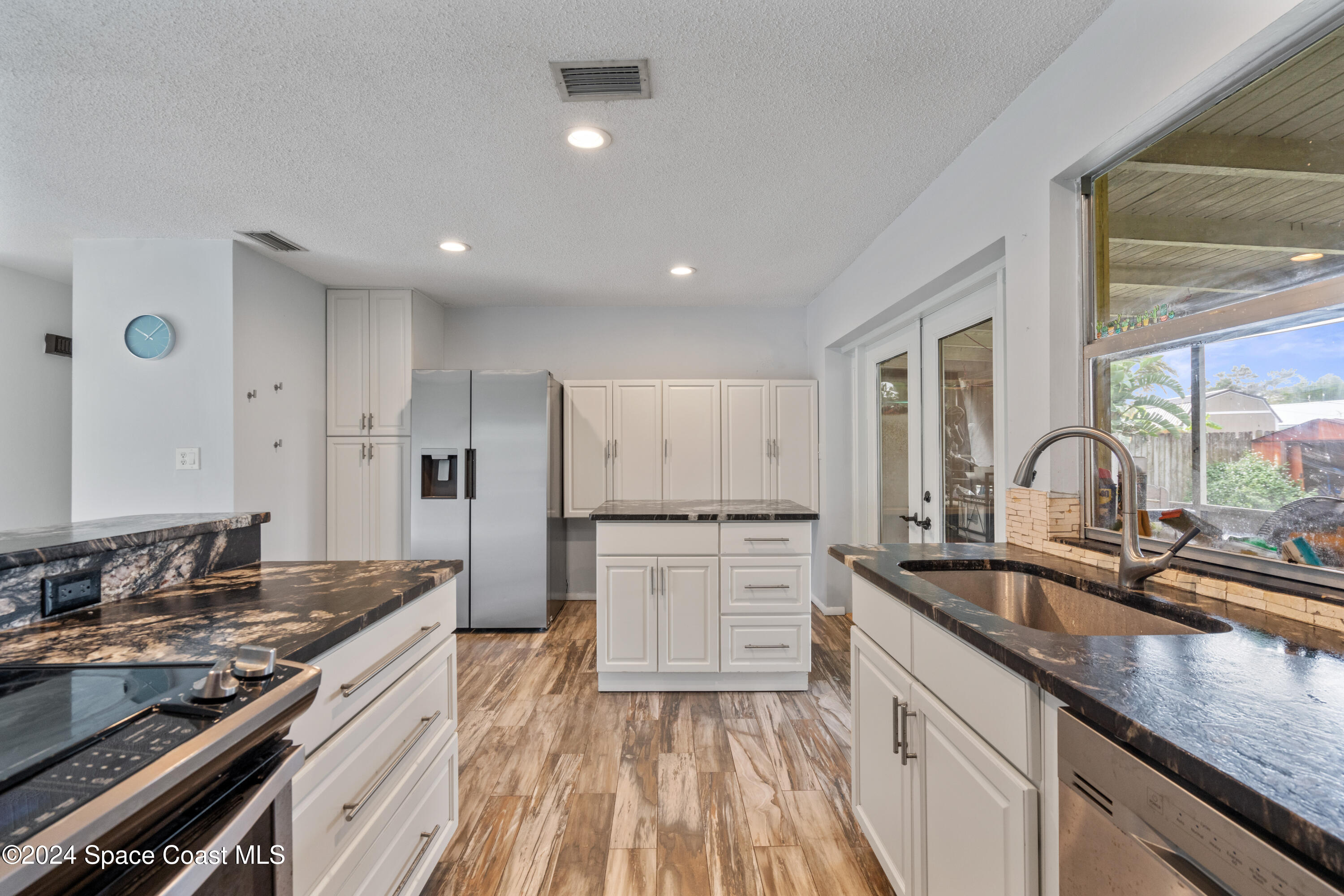 730 Cobblestone Lane Northeast Palm Bay, FL 32905 - Photo 8 of 27 DSC05399