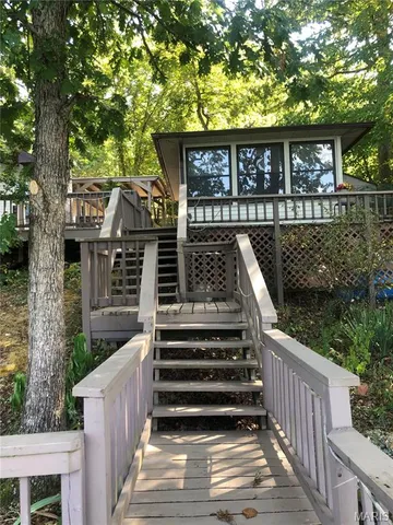 $287,000 | 10115 Lakeside Drive, Sullivan, MO 63080
