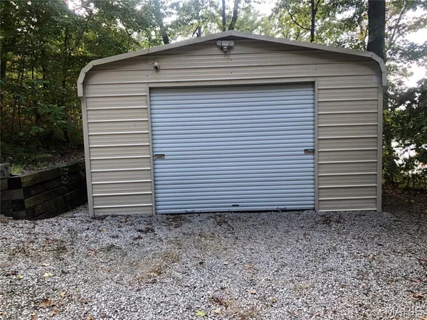 $287,000 | 10115 Lakeside Drive, Sullivan, MO 63080